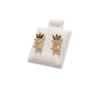 PIÑITAS   |   Aretes tipo broquel - chicos    |   Laminado oro