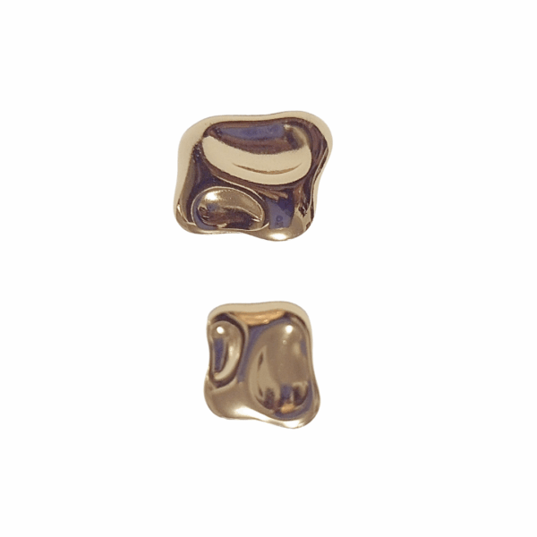 SEMI CUADRADOS    |    Aretes pegaditos - Medianos   |    Laminado en oro - Imagen 2