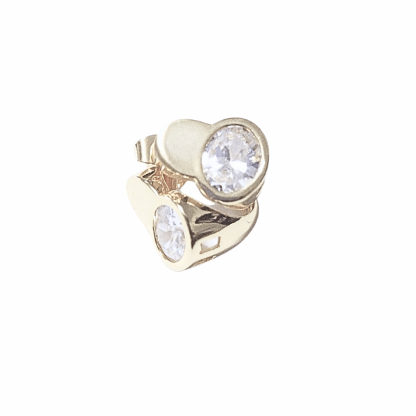 CIRUS     |    Aretes pegaditos - Medianos   |    Laminado en oro - Imagen 2