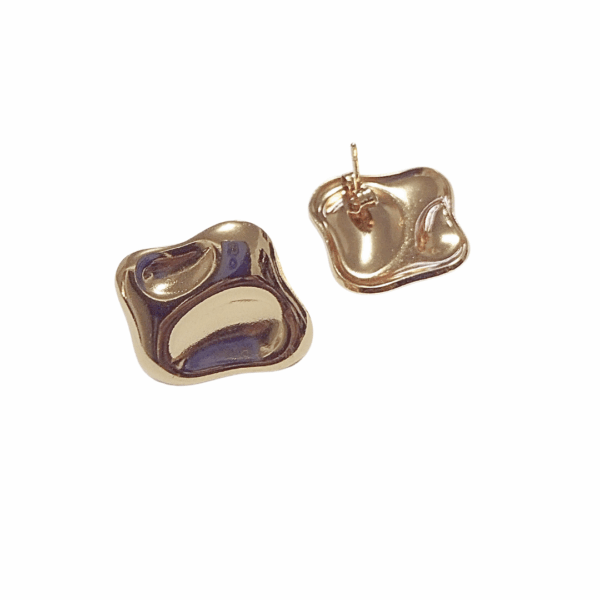 SEMI CUADRADOS    |    Aretes pegaditos - Medianos   |    Laminado en oro - Imagen 4
