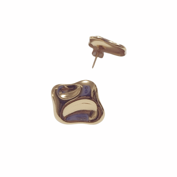 SEMI CUADRADOS    |    Aretes pegaditos - Medianos   |    Laminado en oro - Imagen 3