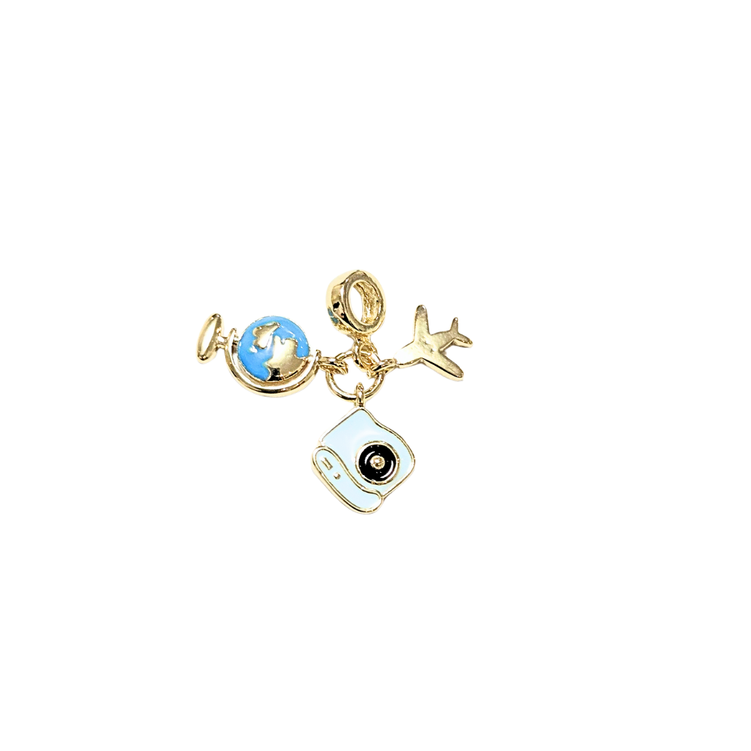 CAMARITA VIAJERA | Charm - mediano | Laminado en oro - Imagen 2