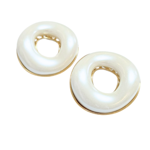 CORCULAR APERLADA   |   Aretes pegaditos - grandes    |    Laminado en oro