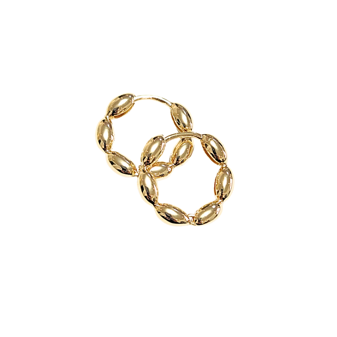 ANADÚS DORADAS | Aretes huggies tipo arracadas - Medianas | Laminado en oro