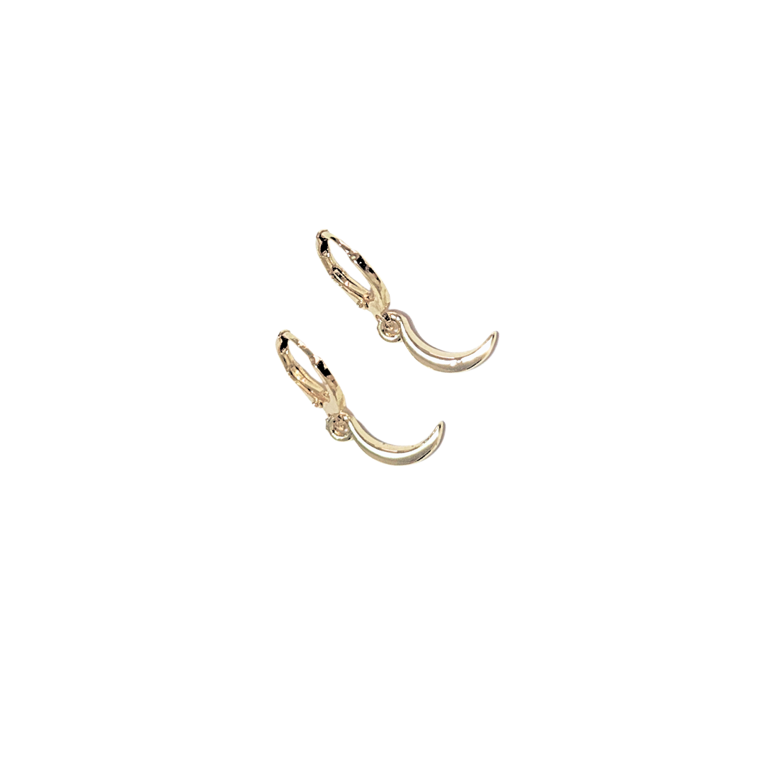 MEDIAS LUNAS | Aretes huggies colgantes - Chicos | Laminado en oro - Imagen 2