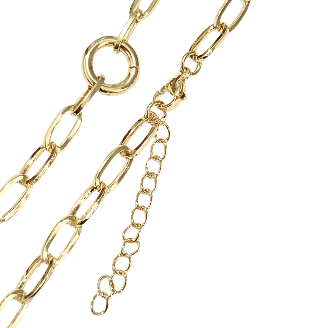 SALIM CON PORTA DIJES DE ARO | Collar corto - 45 cm de largo + 10 cm de extensión | Laminado en oro - Imagen 3