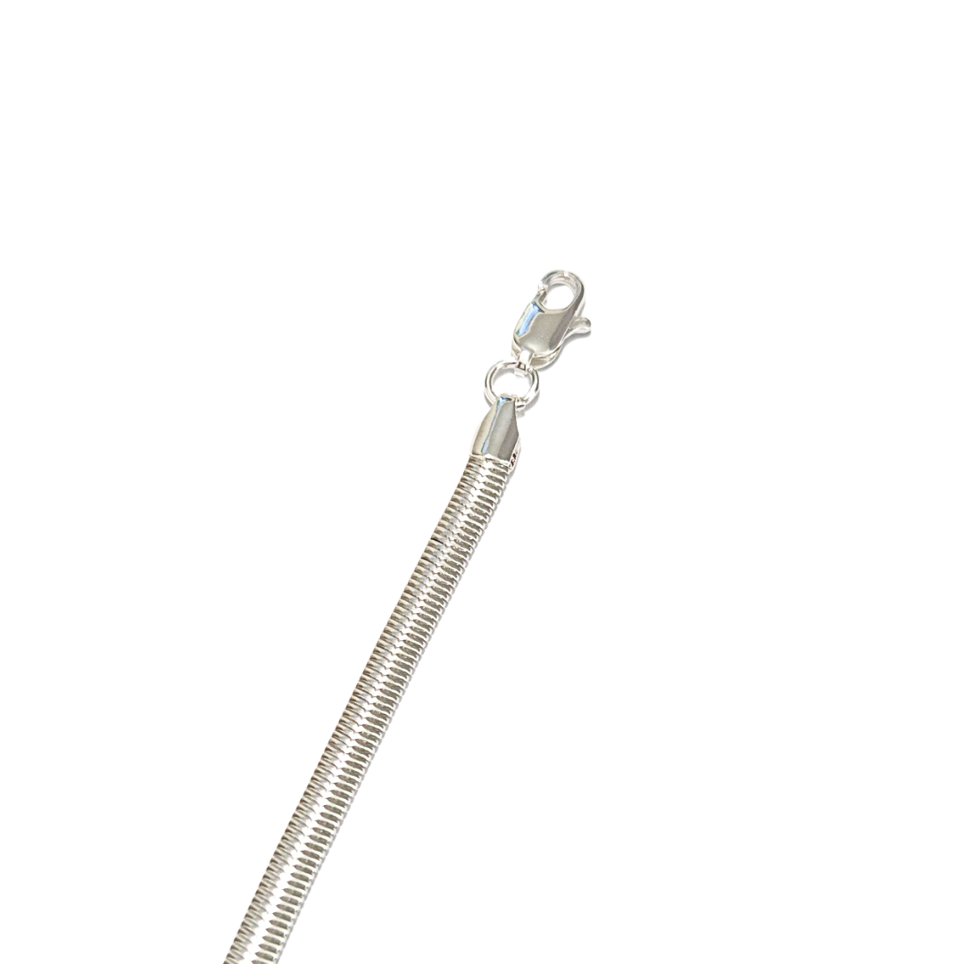 SILI PLANA PLATEADA 45 | Cadena plana - 45 cm de largo + 5 cm de extensión | Baño de rodio - Imagen 7