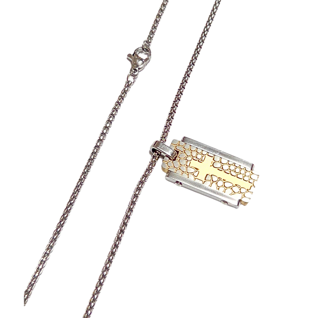 CRUZ TALLADA | Collar con cadena de 60 cm de largo y dije - mediano | Acero inoxidable - Imagen 2