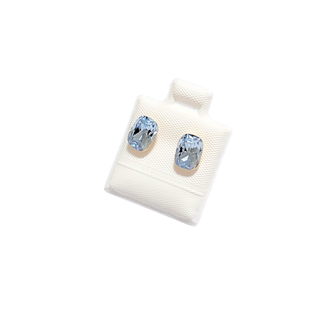 PIEDRAS RECTANGULARES AZUL PÁLIDO | Aretes pegaditos - Chicos | Laminado en oro