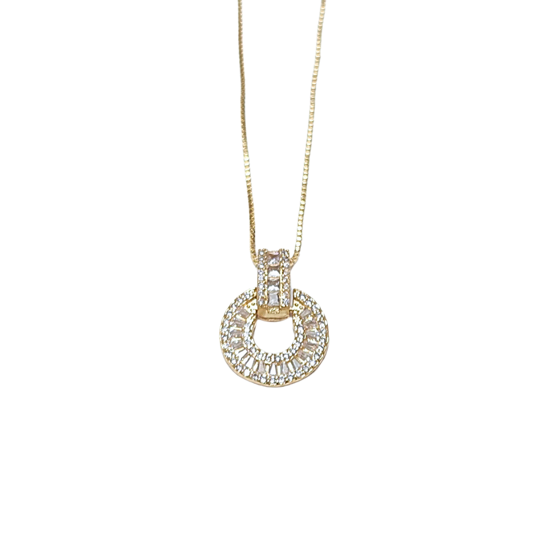ELLEN BRILLANTE | Collar cadena ajustable y dije mediano - 45 cm de largo y dije mediano | Laminado en oro