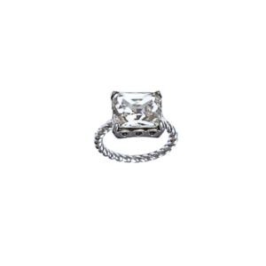ARO PLATEADO TRENZADO Y CRISTAL CUADRADO    |   Anillo delgado ajustable - No 9 aprox.   |   Acero inoxidable